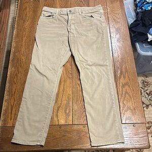 31x30 Khaki Pants
